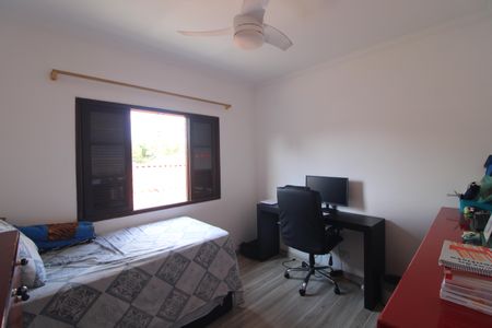 Casa à venda com 171m², 3 quartos e 2 vagasQuarto 1