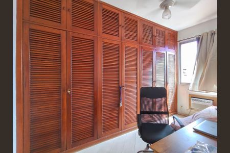 Apartamento à venda com 85m², 2 quartos e 1 vagaQuarto 2