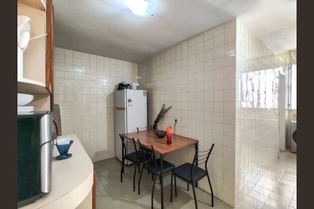 Apartamento à venda com 85m², 2 quartos e 1 vagaCozinha