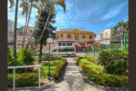 Apartamento à venda com 85m², 2 quartos e 1 vagaFachada e portaria