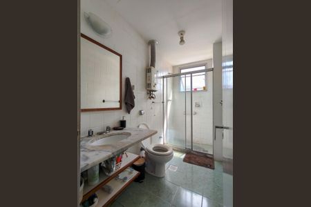 Apartamento à venda com 85m², 2 quartos e 1 vagaBanheiro Corredor