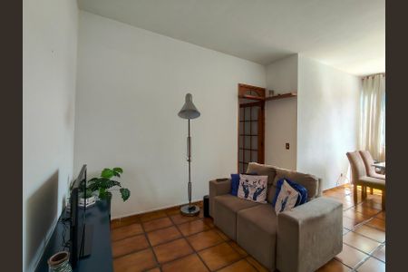 Apartamento à venda com 85m², 2 quartos e 1 vagaSala