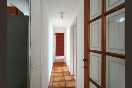 Apartamento à venda com 85m², 2 quartos e 1 vagaCorredor