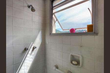 Apartamento à venda com 85m², 2 quartos e 1 vagaBanheiro Corredor