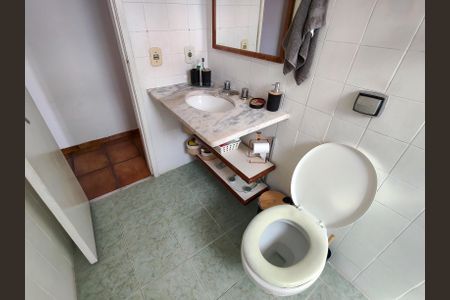Apartamento à venda com 85m², 2 quartos e 1 vagaBanheiro Corredor