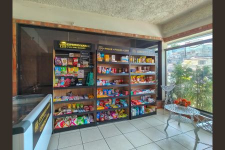 Apartamento à venda com 85m², 2 quartos e 1 vagaMercadinho