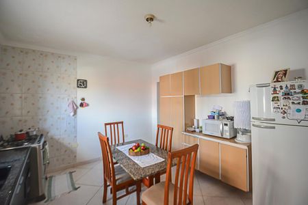 Casa à venda com 170m², 2 quartos e 2 vagasCozinha