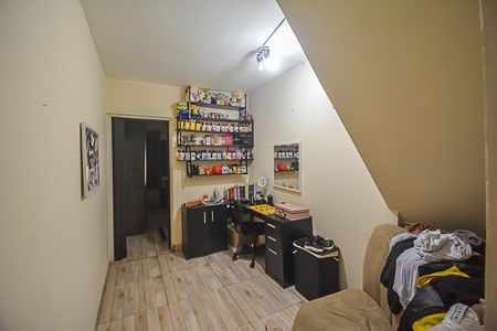 Casa à venda com 170m², 2 quartos e 2 vagasEdícula
