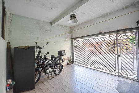 Casa à venda com 170m², 2 quartos e 2 vagasGaragem