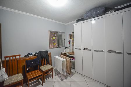 Casa à venda com 170m², 2 quartos e 2 vagasQuarto 1