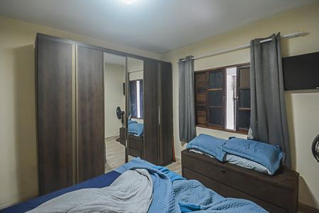 Casa à venda com 170m², 2 quartos e 2 vagasEdícula