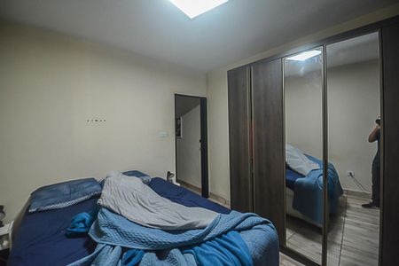 Casa à venda com 170m², 2 quartos e 2 vagasEdícula