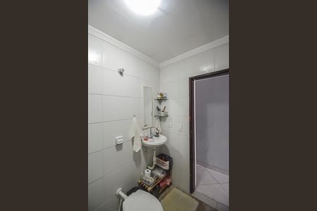 Casa à venda com 170m², 2 quartos e 2 vagasBanheiro