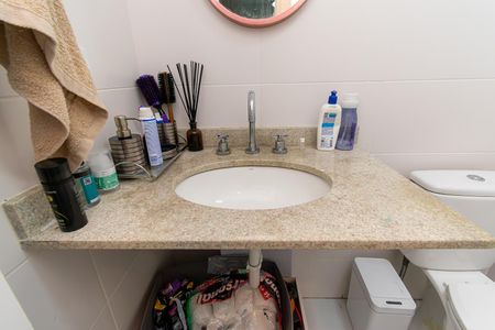 Apartamento à venda com 59m², 2 quartos e 1 vagaBanheiro 2