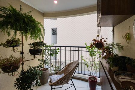 Apartamento para alugar com 62m², 2 quartos e 1 vagaVaranda