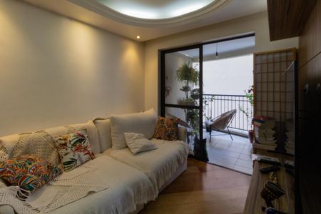 Apartamento para alugar com 62m², 2 quartos e 1 vagaSala