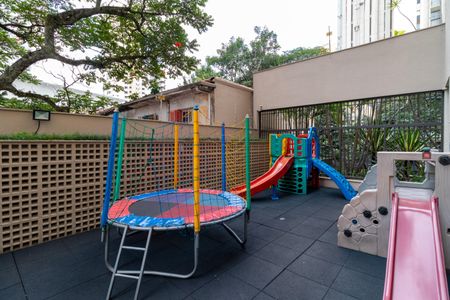 Apartamento para alugar com 62m², 2 quartos e 1 vagaPlayground