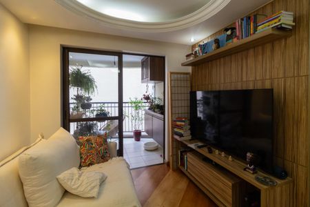 Apartamento para alugar com 62m², 2 quartos e 1 vagaSala