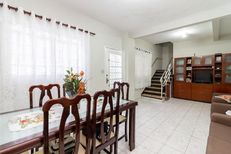 Sala de casa à venda com 2 quartos, 121m² em Vila Baruel, São Paulo