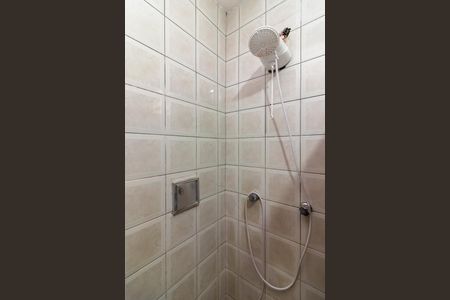 Casa à venda com 121m², 2 quartos e 1 vagaBanheiro 1