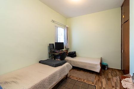 Quarto 2 de casa à venda com 2 quartos, 121m² em Vila Baruel, São Paulo