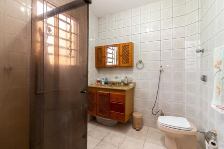 Casa à venda com 121m², 2 quartos e 1 vagaBanheiro 1