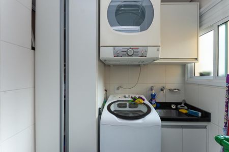 Apartamento à venda com 105m², 3 quartos e 3 vagasÁrea de Serviço