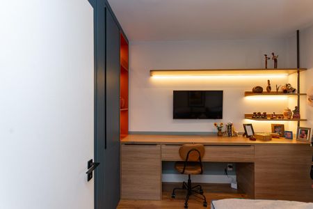 Apartamento à venda com 105m², 3 quartos e 3 vagasQuarto 2