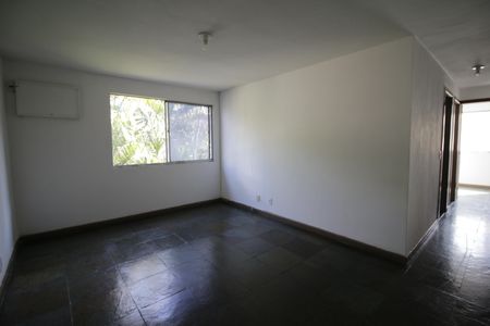 Sala de apartamento à venda com 3 quartos, 55m² em Taquara, Rio de Janeiro