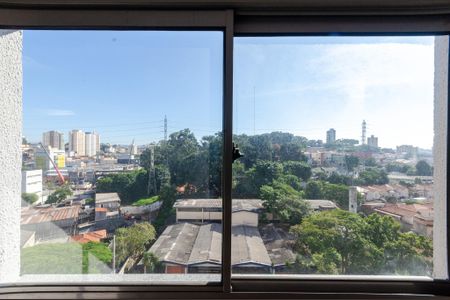 Sala - Janela de apartamento para alugar com 1 quarto, 30m² em Vila Albertina, São Paulo