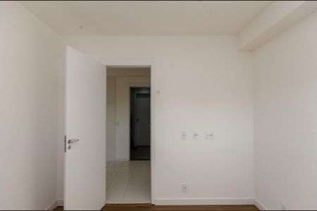 Apartamento à venda com 30m², 1 quarto e sem vaga Apartamento à venda com 30m², 1 quarto e sem vagaQuarto