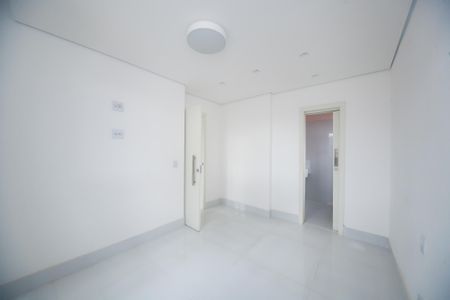 suite  de apartamento para alugar com 1 quarto, 50m² em Buritis, Belo Horizonte