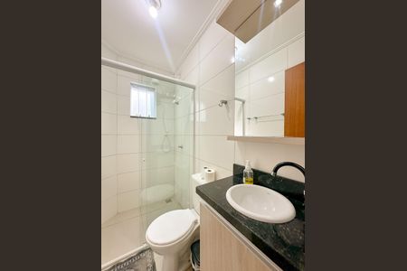 Apartamento para alugar com 74m², 2 quartos e 1 vagaBanheiro da Suite