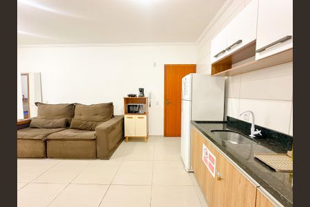 Apartamento para alugar com 74m², 2 quartos e 1 vagaCozinha