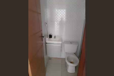 Casa para alugar com 75m², 2 quartos e 1 vagaBanheiro
