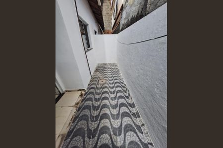 Casa para alugar com 75m², 2 quartos e 1 vagaÁrea de serviço