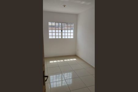 Casa para alugar com 75m², 2 quartos e 1 vagaQuarto 1