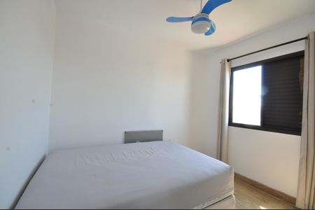 Apartamento à venda com 60m², 2 quartos e 2 vagasQuarto 2