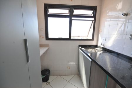 Apartamento à venda com 60m², 2 quartos e 2 vagasÁrea de Serviço