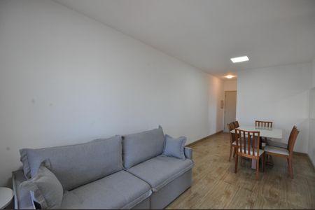 Sala de apartamento à venda com 2 quartos, 60m² em Vila Mazzei, São Paulo