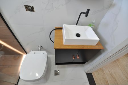 Apartamento à venda com 60m², 2 quartos e 2 vagasBanheiro