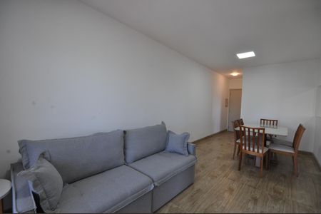 Sala de apartamento à venda com 2 quartos, 60m² em Vila Mazzei, São Paulo