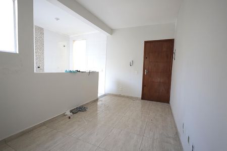 Apartamento à venda com 99m², 2 quartos e 2 vagasSala