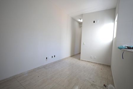Apartamento à venda com 99m², 2 quartos e 2 vagasSala