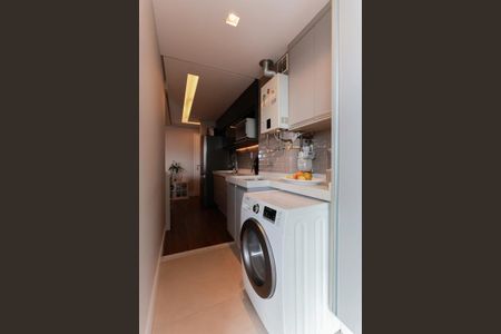 Apartamento à venda com 71m², 2 quartos e 1 vagaÁrea de serviço