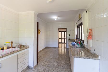 Casa para alugar com 450m², 3 quartos e 9 vagasCozinha