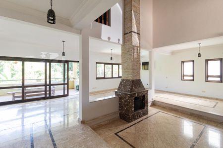 Casa para alugar com 450m², 3 quartos e 9 vagasSala