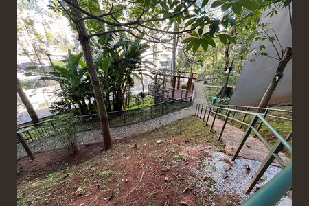 Apartamento para alugar com 170m², 4 quartos e 3 vagas Apartamento para alugar com 170m², 4 quartos e 3 vagasBosque