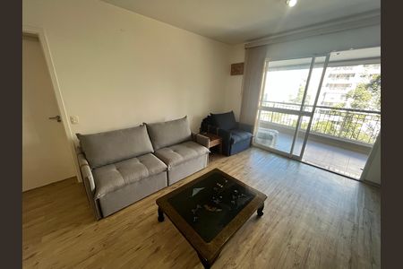 Apartamento para alugar com 170m², 4 quartos e 3 vagas Apartamento para alugar com 170m², 4 quartos e 3 vagasSala de TV