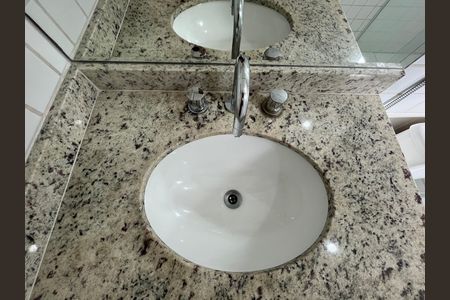 Apartamento para alugar com 170m², 4 quartos e 3 vagas Apartamento para alugar com 170m², 4 quartos e 3 vagasBanheiro - torneira